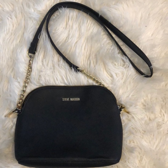 Crossbody - Picture 2 of 8